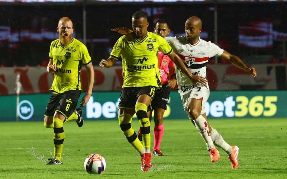 Com gol de Luciano, São Paulo contorna pressão política e vence o São Bernardo