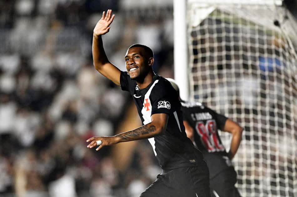 Rayan comemora gol seu gol no jogo Vasco x Maricá (Foto: Alexandre Durãoo/ZIMEL PRESS/Gazeta Press)