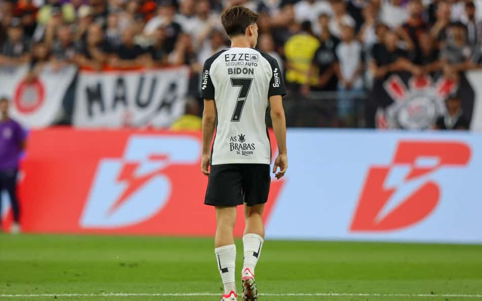 ANÁLISE: Breno Bidon vira protagonista ao retomar origens no Corinthians