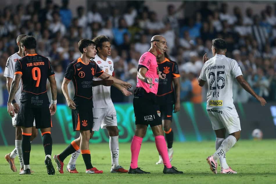 Corinthians ficou no empate com o Santos