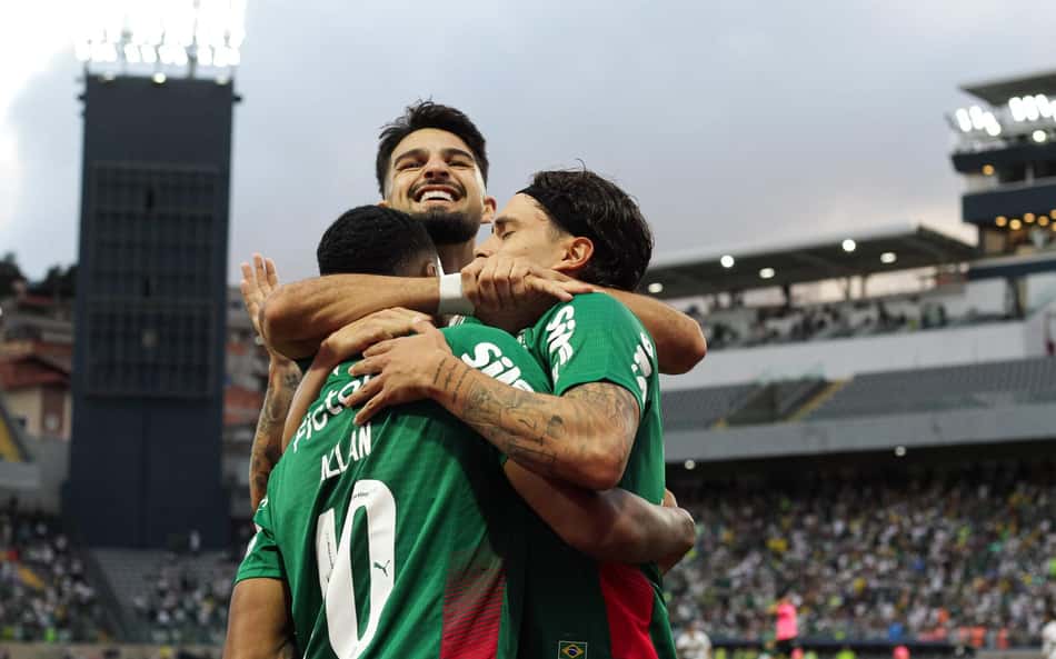 Palmeiras vence o São Paulo e assume a liderança provisória do Paulistão