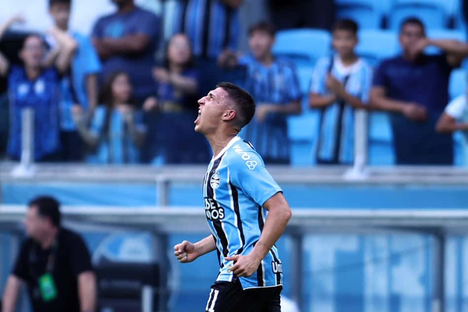 Monsalve, meia do Grêmio