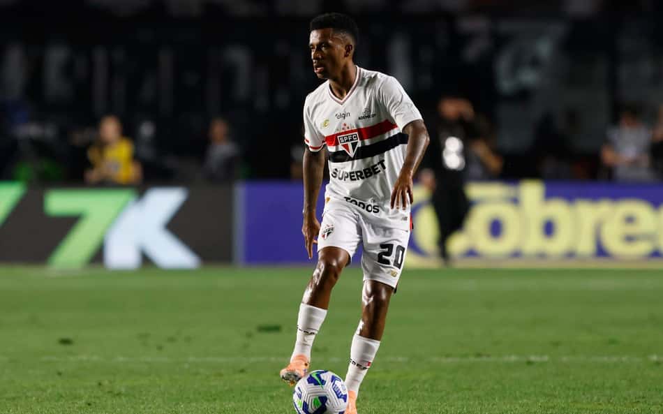 São Paulo: Crespo abriu o jogo sobre interesse do Flamengo em Marcos Antonio