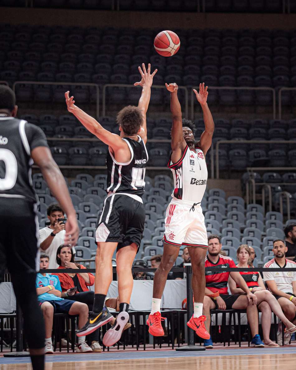 Flamengo vence Corinthians no NBB (Paula Reis/ Flamengo)