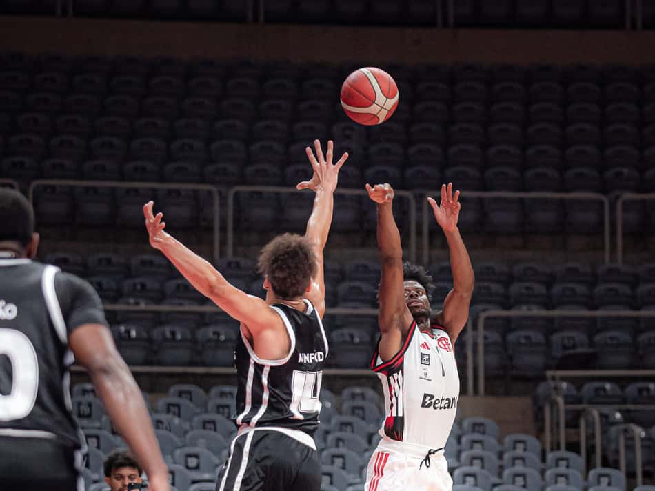 Flamengo vence Corinthians no NBB (Paula Reis/ Flamengo)