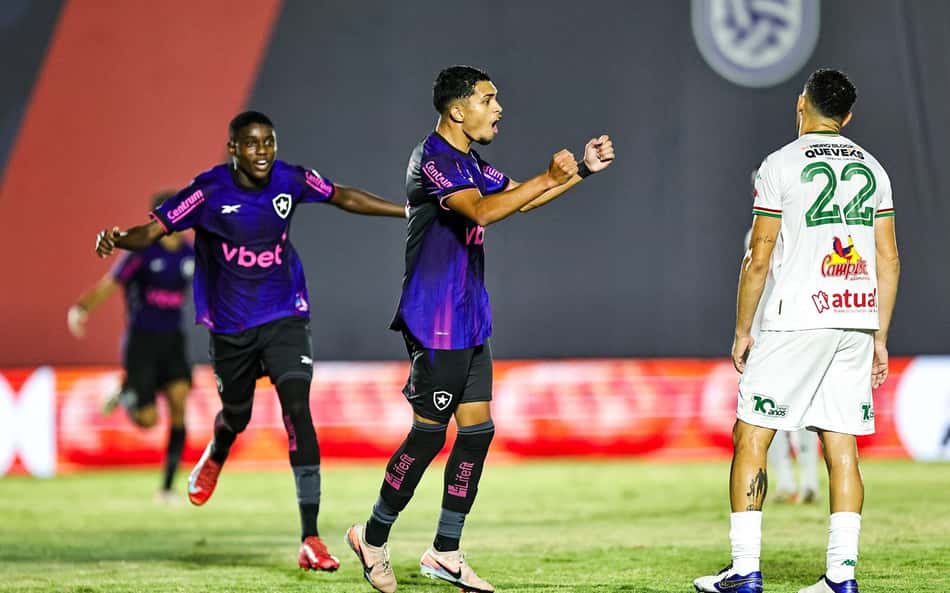 Joias mostram serviço, e Botafogo vence a Portuguesa-RJ na estreia no Carioca