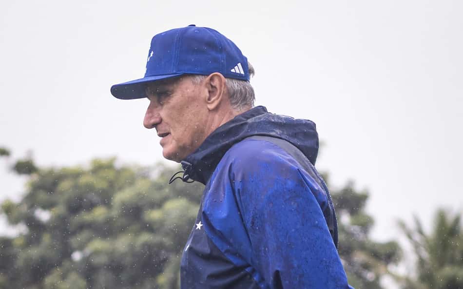 Noite de estreias? Confira as opções de Tite para Cruzeiro x Democrata-GV