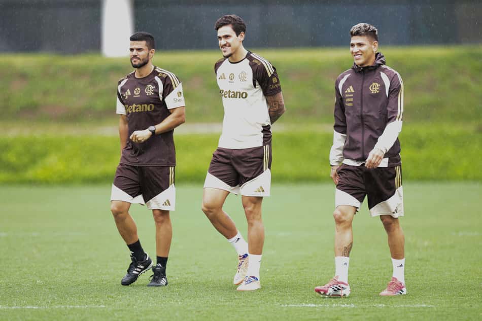 Pedro durante treino do Flamengo (Foto: Gilvan de Souza/Flamengo)