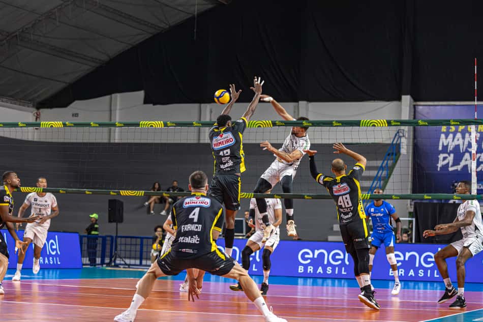 Praia Clube x Suzano nas quartas da Copa Brasil de vôlei 2026 (Foto: Praia Clube)
