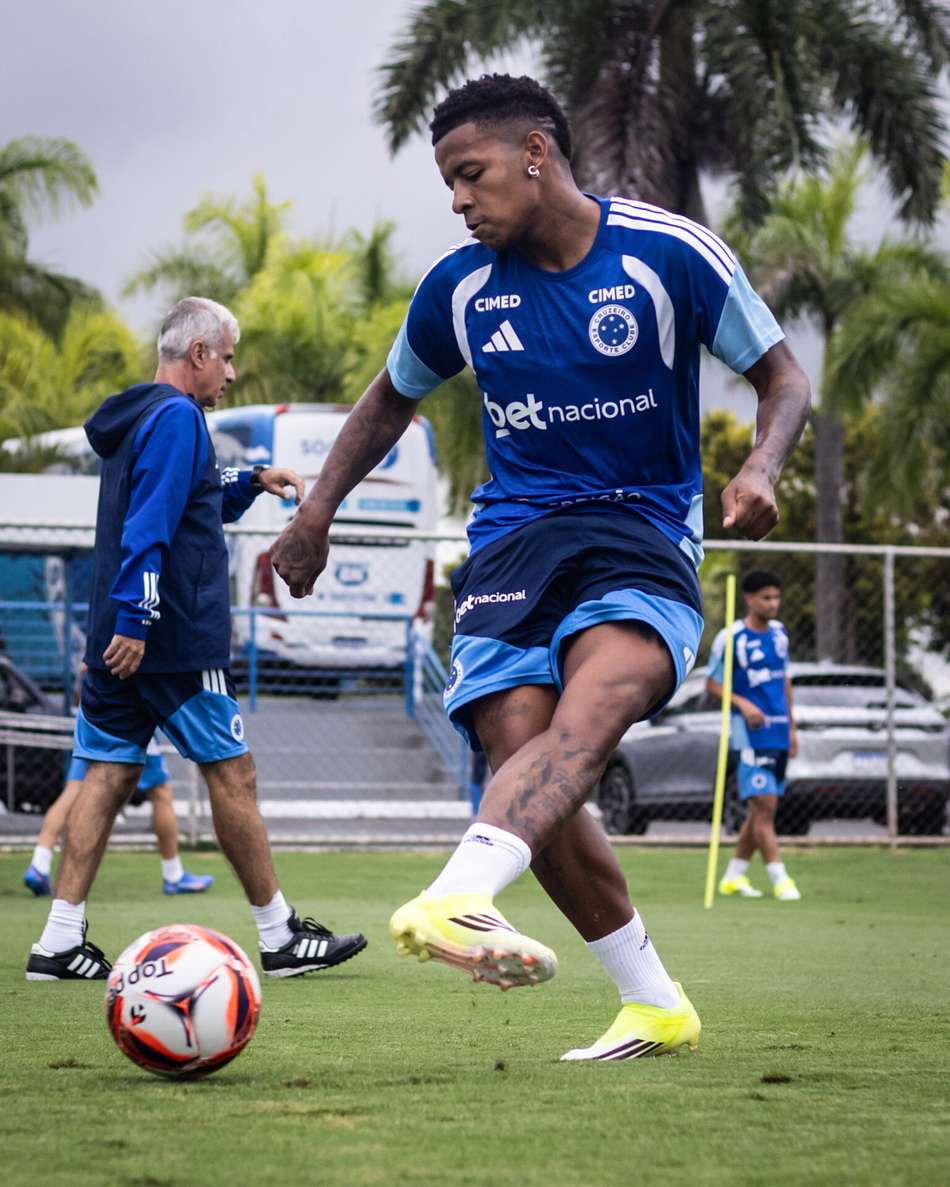 Treino, na Toca 2 (Foto: Gustavo Aleixo/Cruzeiro)