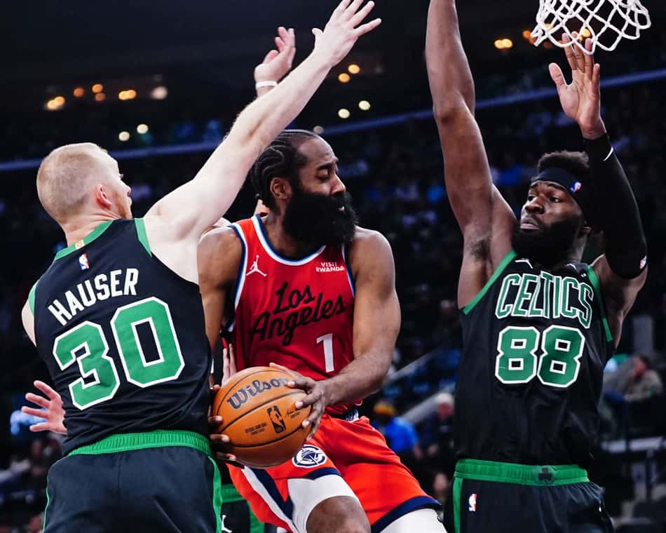 James Harden no Los Angeles Clippers x Boston Celtics na NBA (Foto: Tyler Ross / NBAE / Getty Images / Getty Images via AFP)