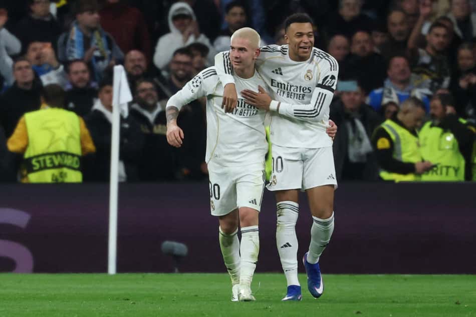 Mastantuono marcou um dos gols da vitória do Real Madrid sobre o Monaco (Foto: Pierre-Philippe MARCOU / AFP)