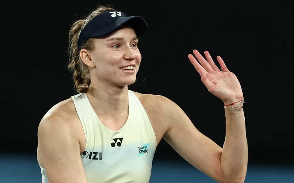 O sorriso de Elena Rybakina ao conquistar o Australian Open pela primeira vez