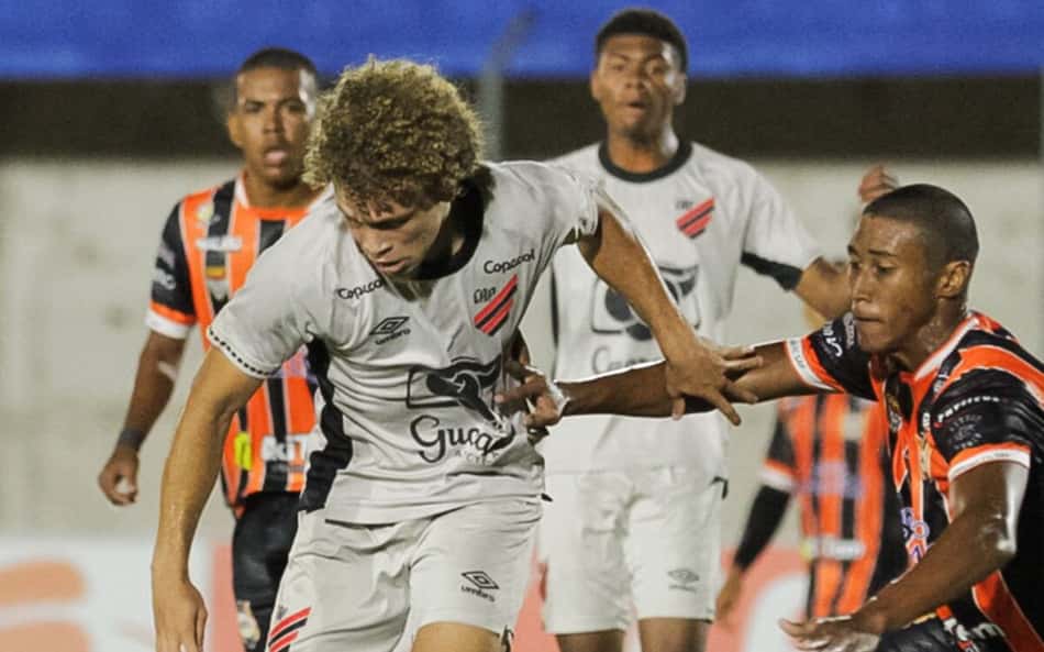Athletico vence o Araçatuba-SP e avança à segunda fase da Copinha; veja os gols