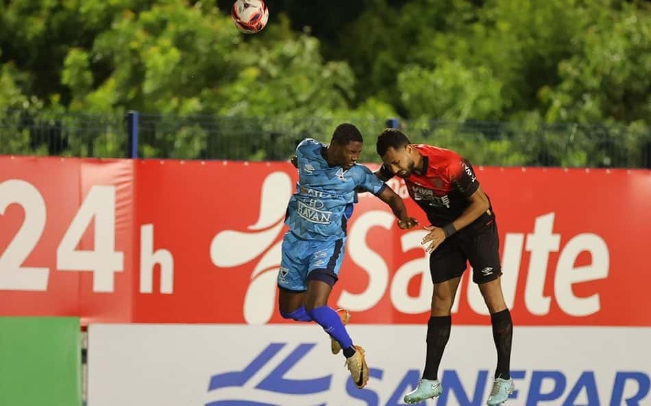 De virada, Azuriz vence o Athletico pelo Campeonato Paranaense