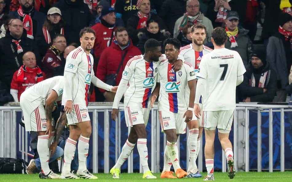 Lance de Endrick em partida do Lyon chama atenção: 'Só precisa jogar'