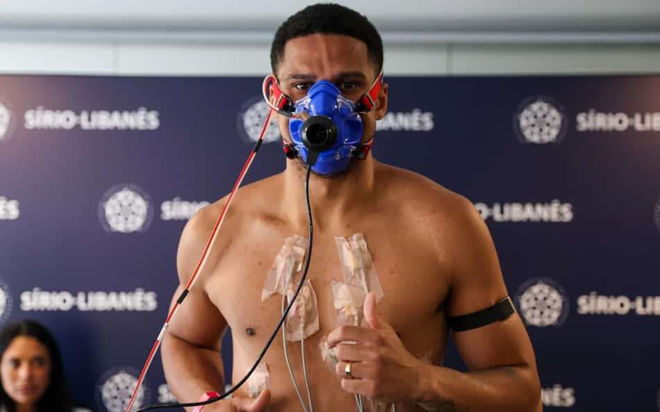 Palmeiras realiza exames com presença de Marlon Freitas antes de estreia em 2026