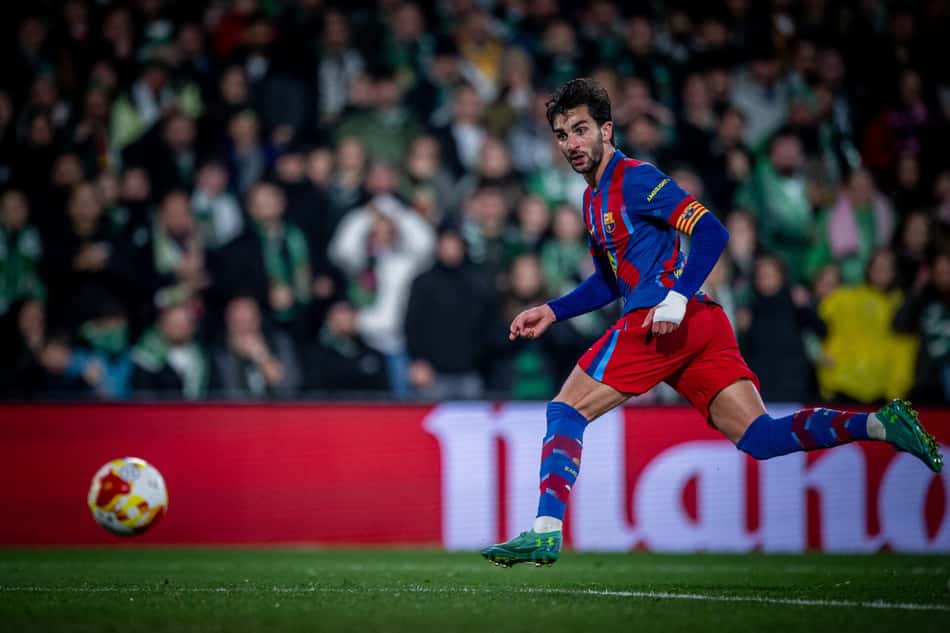 Ferran Torres em ação pelo Barcelona (Foto: Reprodução/X)