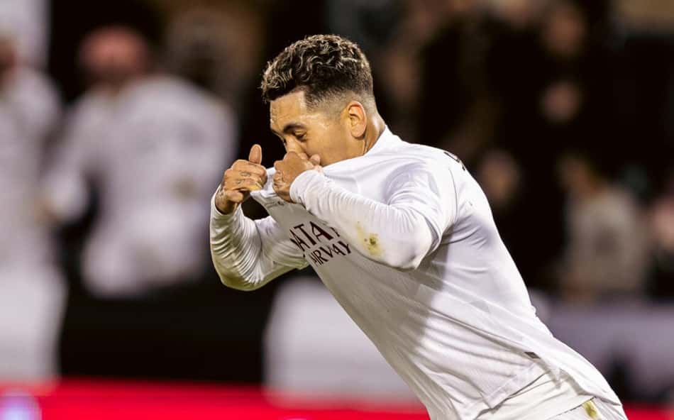 Com gol de Firmino, Al Sadd bate líder Al Gharafa e se aproxima da ponta