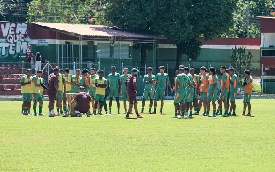 Com Riquelme Felipe, Fluminense divulga lista definitiva de inscritos na Copinha