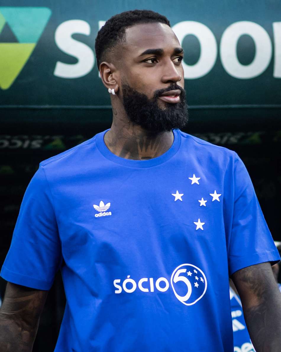 Gerson em Cruzeiro x Pouso Alegre, no Mineirão.