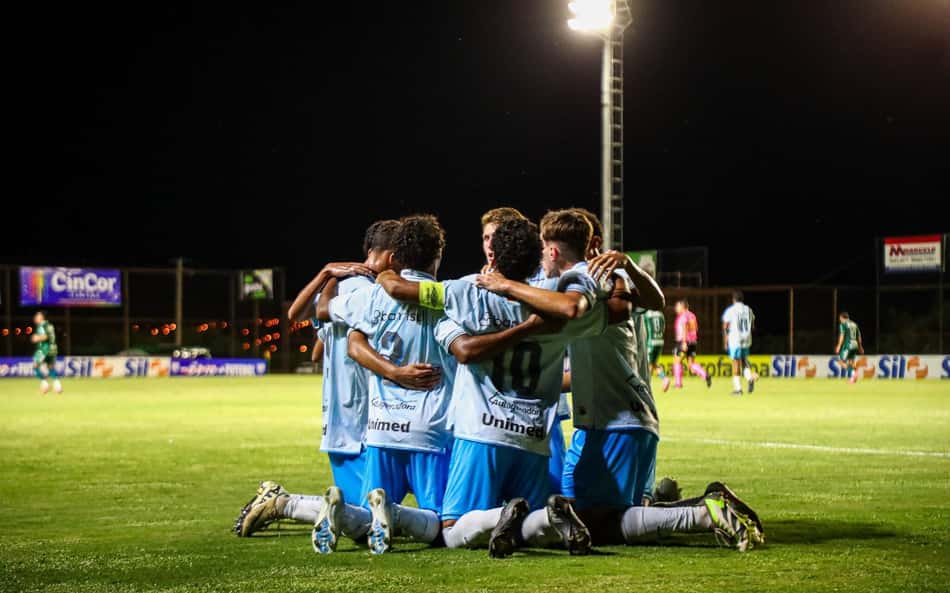 Grêmio elimina a Chapecoense e avança às oitavas da Copinha; veja o gol
