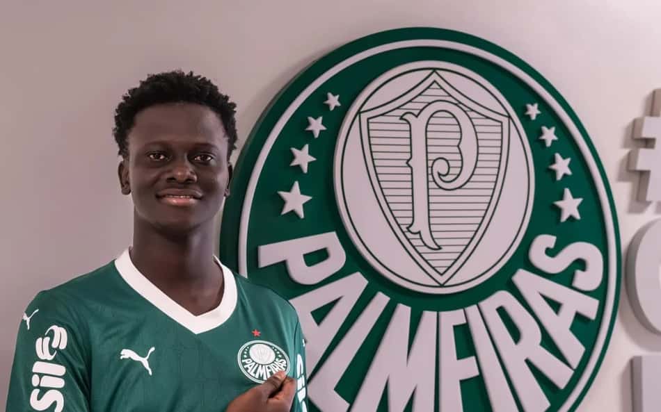 Palmeiras registra zagueiro no BID e confirma inscrição no Paulistão