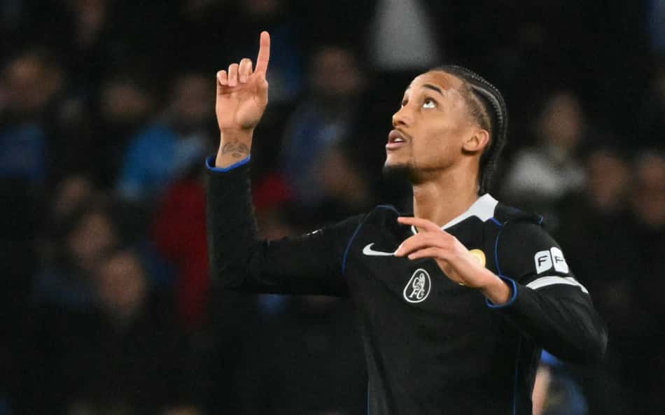João Pedro decide, Chelsea vence e se garante nas oitavas da Champions