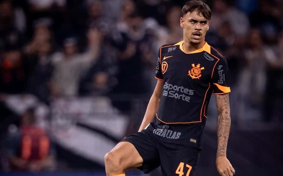 Corinthians muda postura e vai atrás de meta após negociações com futebol italiano