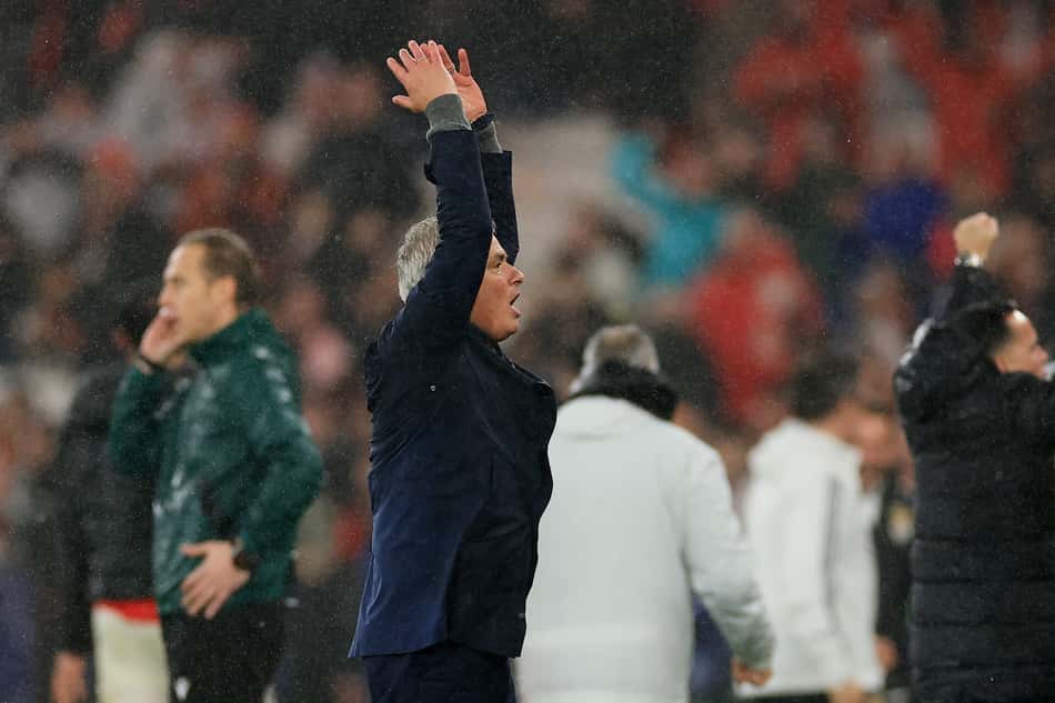 José Mourinho é treinador do Benfica (Foto: PATRICIA DE MELO MOREIRA / AFP)