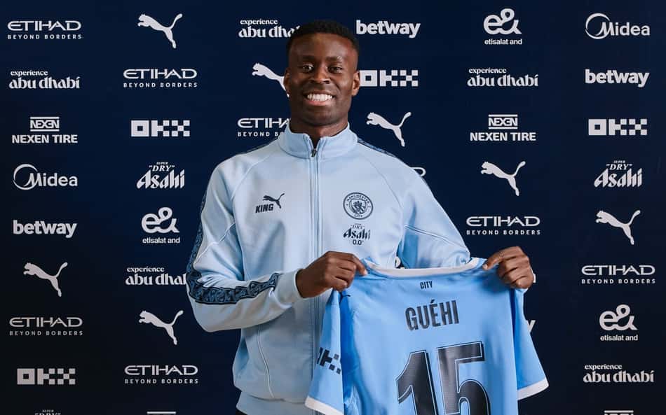 Marc Guéhi anunciado pelo Manchester City (Foto: Reprodução/X)