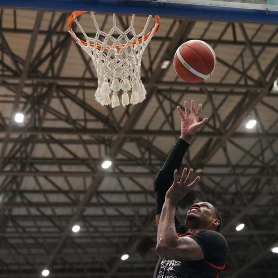 Pato Basquete x Caxias do Sul (Foto: NBB)