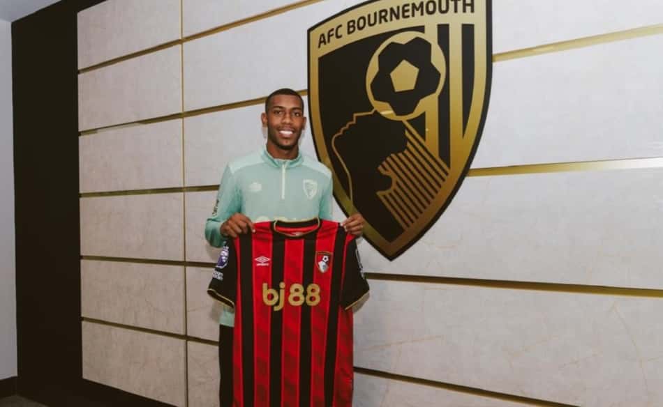 Rayan é apresentada pelo Bournemounth