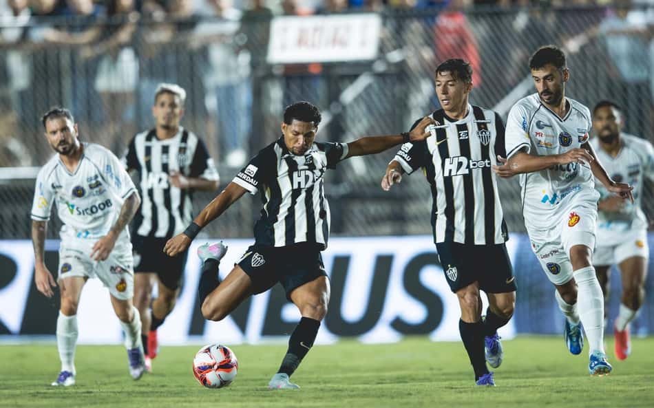 Rony em North x Atlético (Foto: Pedro Souza / Atlético)