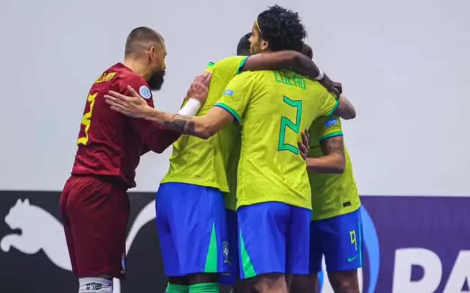 Seleção Brasileira de futsal contra a Bolívia na Copa América de futsal 2026 (Foto: Divulgação / Conmebol)