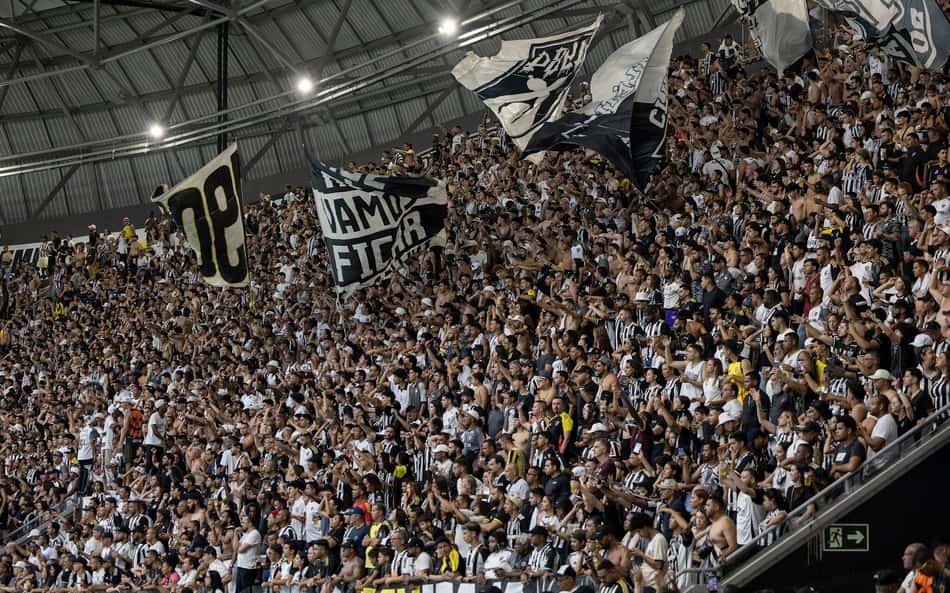 Torcida do Atlético em partida na Arena MRV (Foto: Pedro Souza / Atlético)