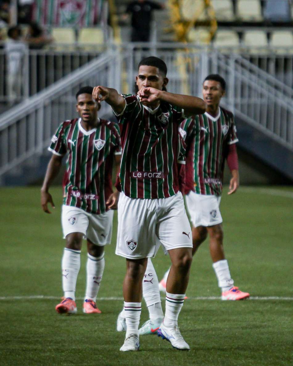 Vagno comemora seu gol pelo Fluminense na Copinha (Foto: Leonardo Brasil/FFC
