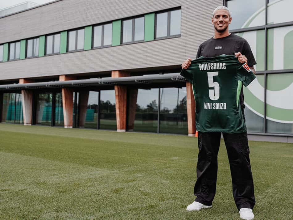 Vinicius souza Wolfsburg Flamengo