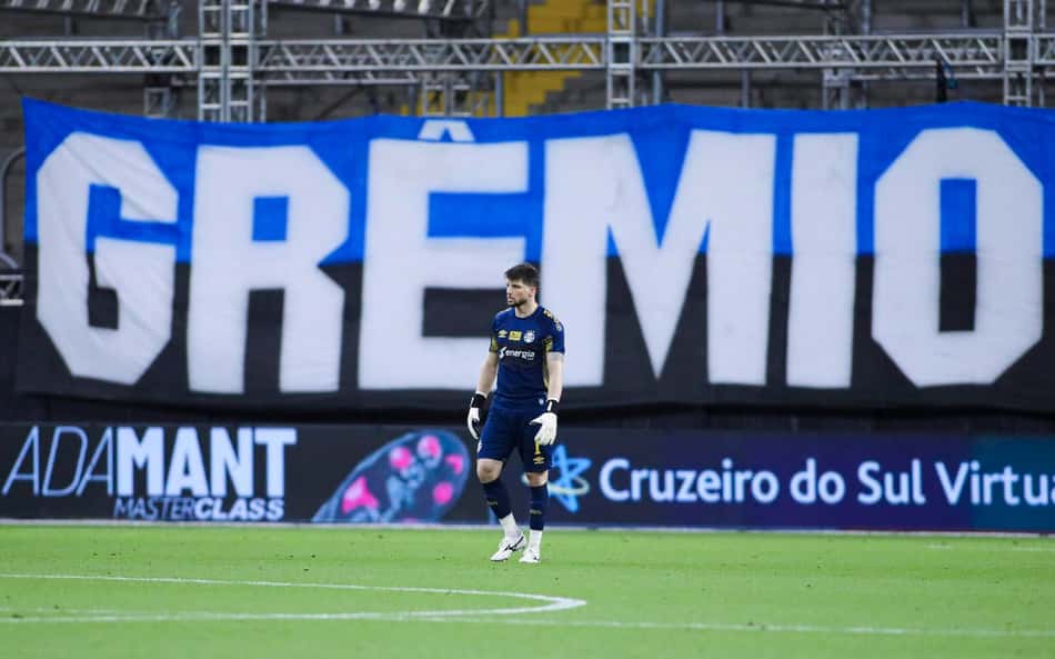 Volpi deixa futuro em aberto no Grêmio após chegada de Weverton
