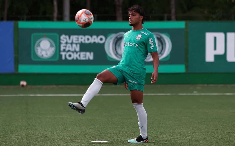 Joia do Palmeiras tem lesão no joelho confirmada e deve perder restante da Copinha