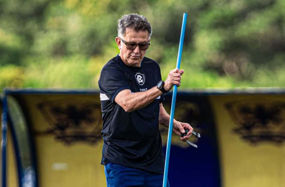 Juan Carlos Osorio, técnico do Remo (Foto: Raul Martins / Remo)