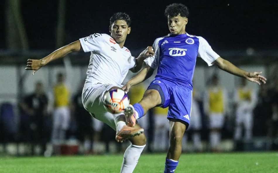 Emoção até o fim! Cruzeiro vence Santos e vai às quartas de final da Copinha