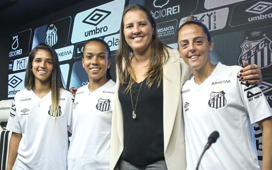 Santos apresenta reforços do futebol feminino para 2026. (Foto: Reinaldo Campos/Santos FC)