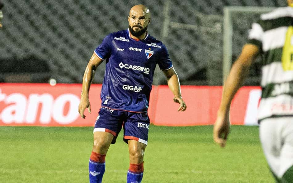 Volante rescinde com o Fortaleza e é anunciado por time da Série A