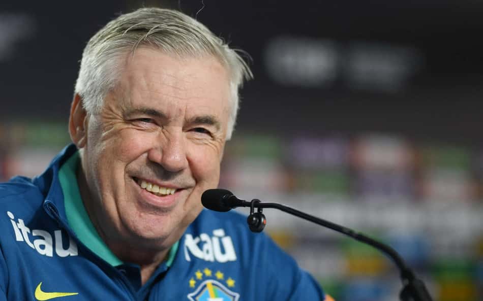 Carlo Ancelotti, da Seleção Brasileira, é o treinador mais bem pago do mundo no futebol de seleções (Foto: Mauro Pimentel/AFP)