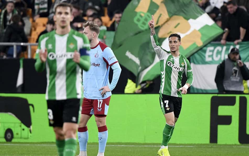 Europeus reagem a show de Antony pelo Betis: 'Seleção de Ancelotti'