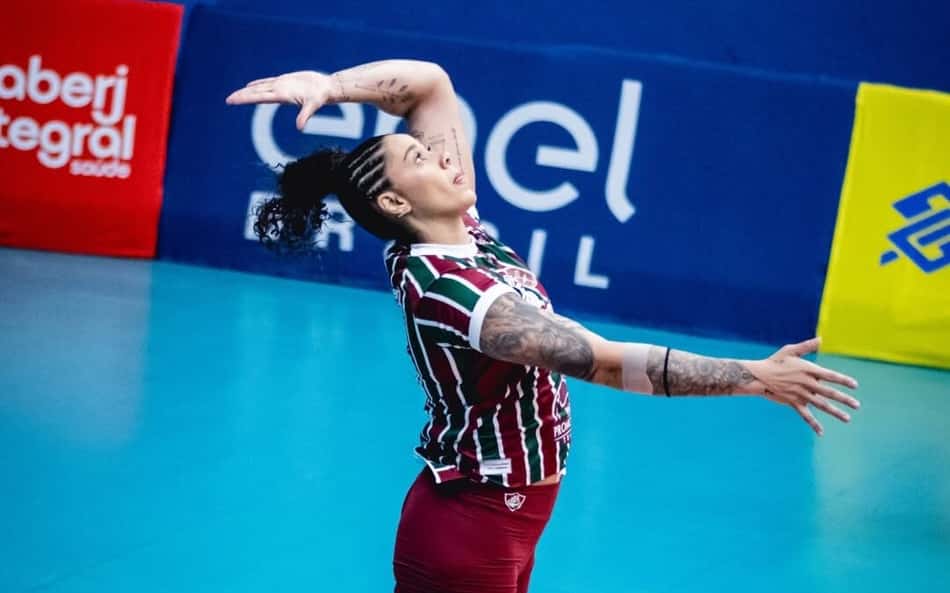 Ariane lamenta chances desperdiçadas pelo Fluminense na Copa Brasil