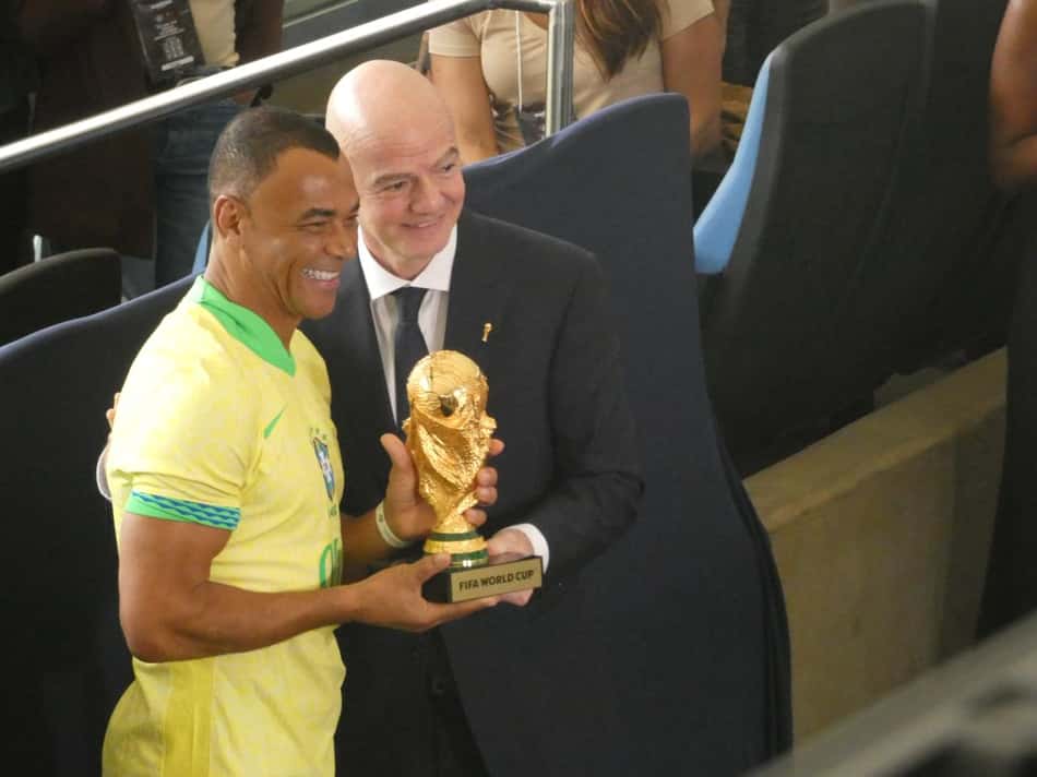 Homenagens da Fifa para os campeões mundiais pela Seleção (Foto: Lucas Bayer/Lance!)