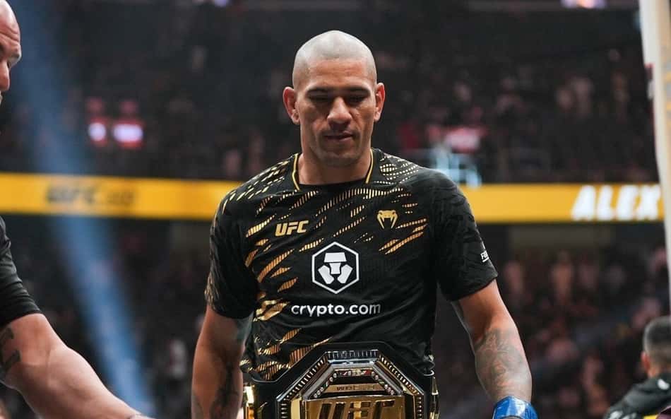 Poatan é um dos grandes astros do UFC mundo afora (Foto: Reprodução/Instagram/UFC Brasil)