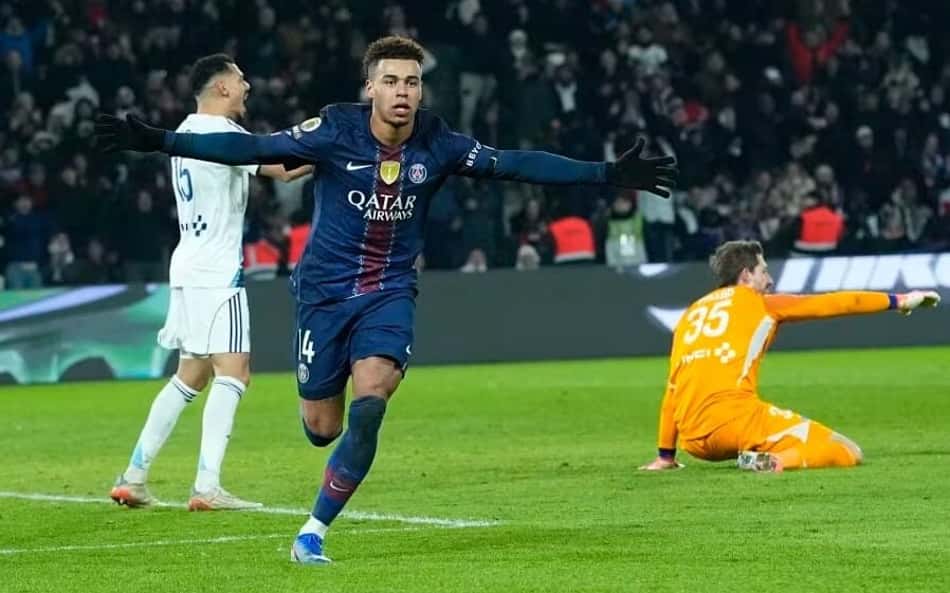 PSG acerta contrato de quatro anos com novo patrocinador